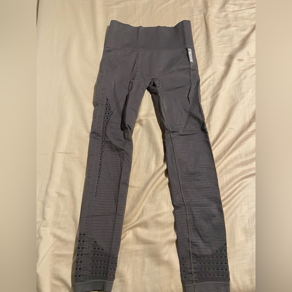 Gymshark High Waisted Leggings - Gray - Size Medium - Picture 2 of 3
